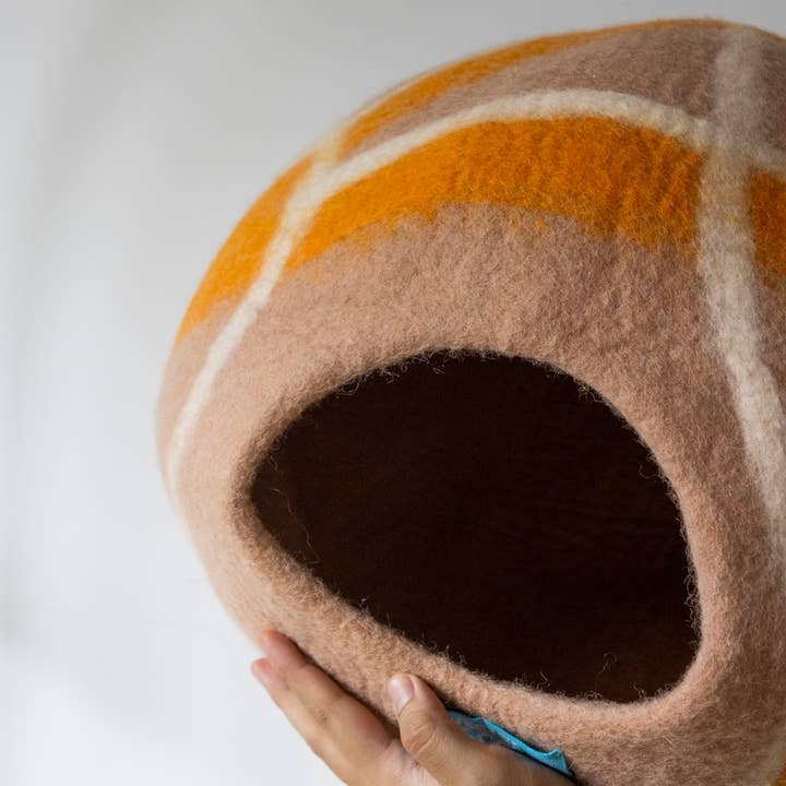 Orange Pet Cave