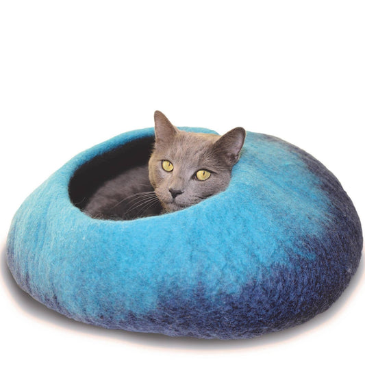 Ombre Wool Navy & Turquoise Pet Cave